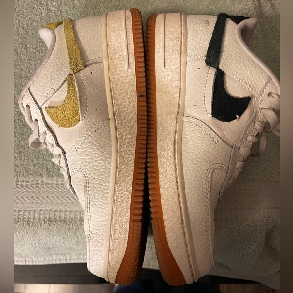 Nike Air Force 1. - Picture 2 of 16